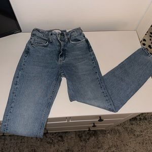Zara jeans